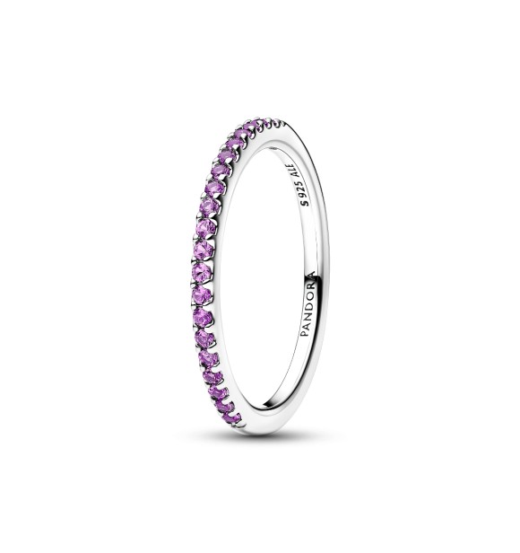 192999C04-54 Sterling silver ring with fancy purple cubic zirconia