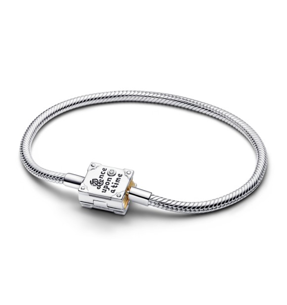 564379C01-21 Disney Princess sterling silver and 14k gold-plated bracelet with 0.012 ct TW G-I VS+ round brilliant very good cut lab-grown diamond