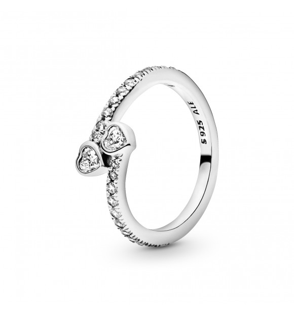 PANDORA 191023CZ  Anillo corazones en plata de ley con circonita cúbica transparente